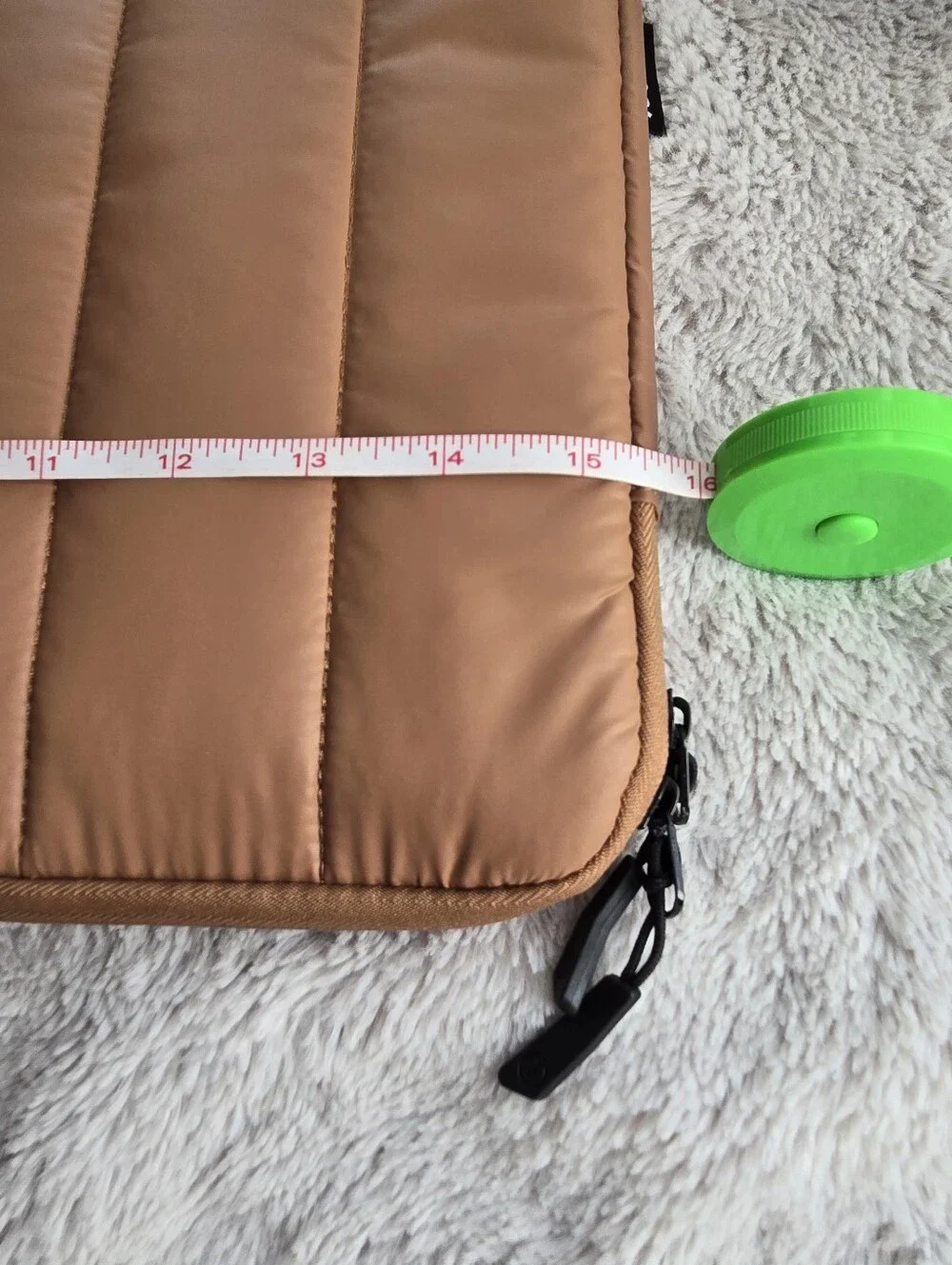 TECOOL Nutmeg Puffy Laptop Case Like New